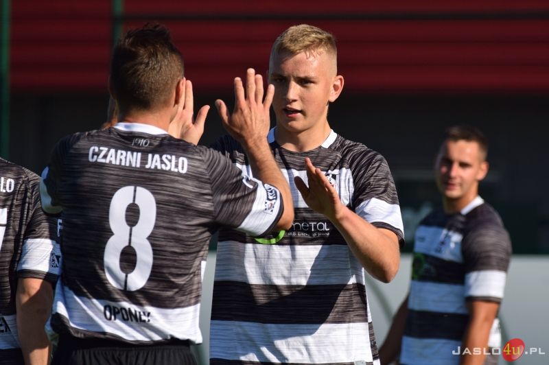 Mecz JKS Czarni 1910 Jasło - LKS Cisy Jabłonica Polska 10:1