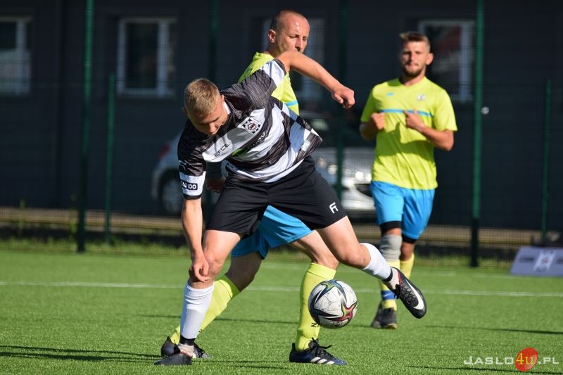 Mecz JKS Czarni 1910 Jasło - LKS Cisy Jabłonica Polska 10:1