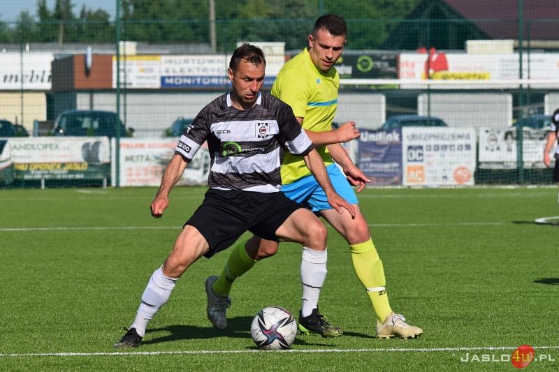 Mecz JKS Czarni 1910 Jasło - LKS Cisy Jabłonica Polska 10:1