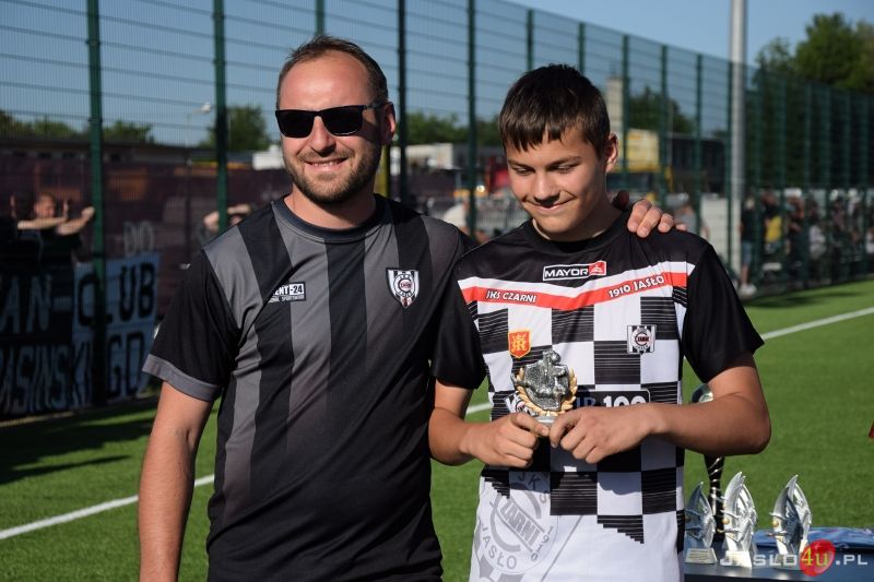 Mecz JKS Czarni 1910 Jasło - LKS Cisy Jabłonica Polska 10:1