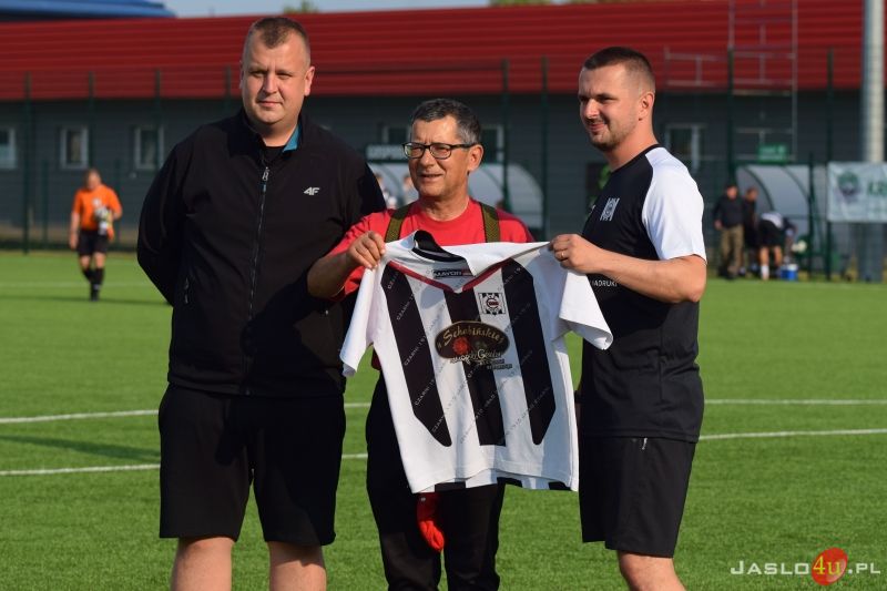 Mecz JKS Czarni 1910 Jasło - LKS Szarotka Uherce 7:0