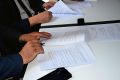 Uczniowie z ZST i CKZ odbędą praktyki w firmie Toyota Jasło. Podpisanie umowy współpracy