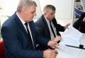 Uczniowie z ZST i CKZ odbędą praktyki w firmie Toyota Jasło. Podpisanie umowy współpracy