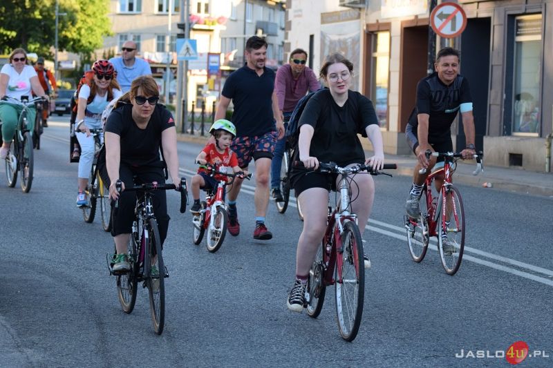 Odsłonięcie i poświęcenie kapliczki Madonny z Ghisallo - patronki rowerzystów