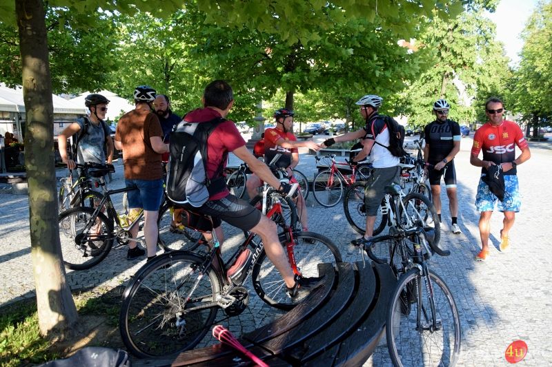 Odsłonięcie i poświęcenie kapliczki Madonny z Ghisallo - patronki rowerzystów
