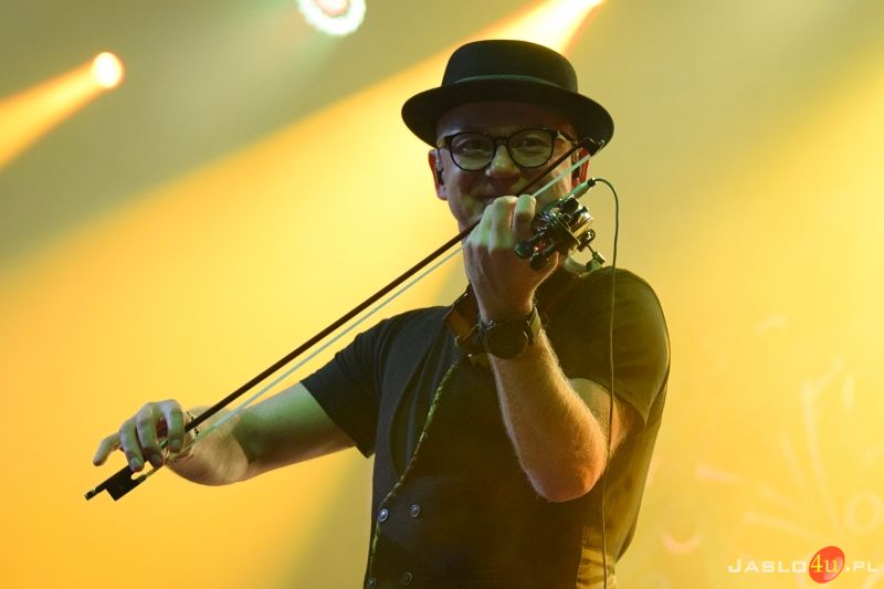 Koncert Mateusza Mijala i Golec Uorkiestra w Osobnicy - Dożynki Województwa Podkarpackiego