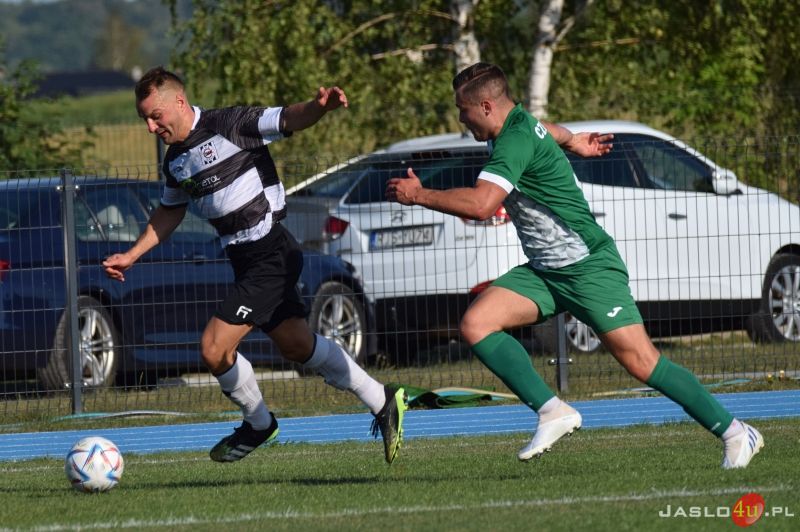 Mecz OPP LKS Czeluśnica - JKS Czarni 1910 Jasło 4:2