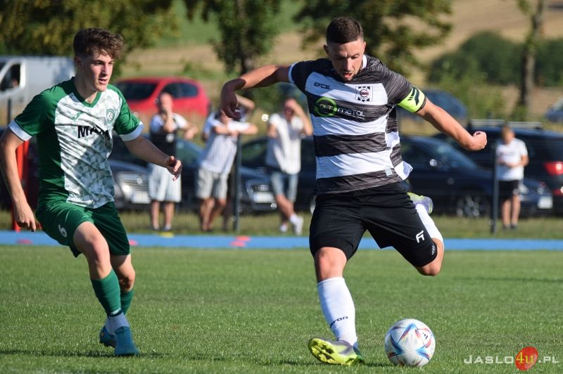 Mecz OPP LKS Czeluśnica - JKS Czarni 1910 Jasło 4:2