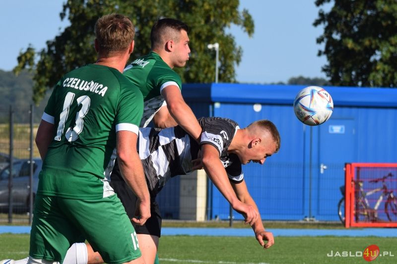 Mecz OPP LKS Czeluśnica - JKS Czarni 1910 Jasło 4:2