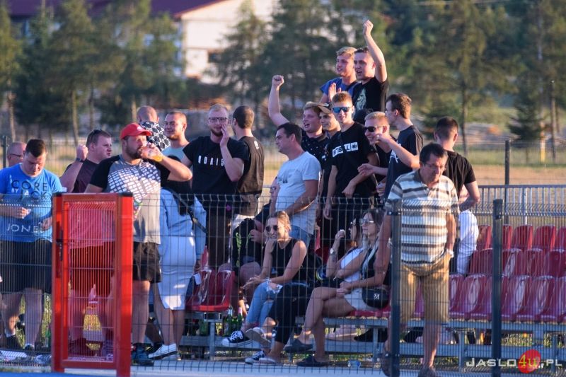 Mecz OPP LKS Czeluśnica - JKS Czarni 1910 Jasło 4:2