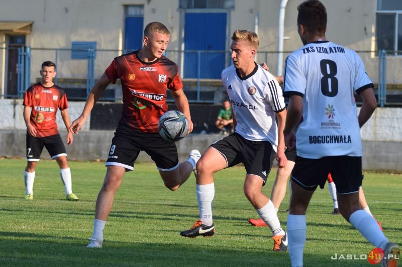 Mecz sparingowy JKS Czarni 1910 Jasło - ZKS Izolator Boguchwała 2:6