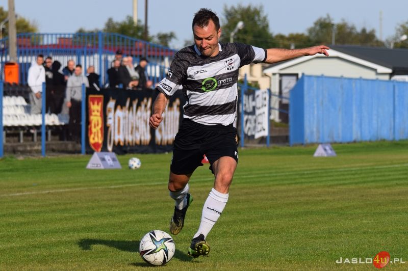 Mecz JKS Czarni 1910 Jasło - Przełęcz Dukla 2:1