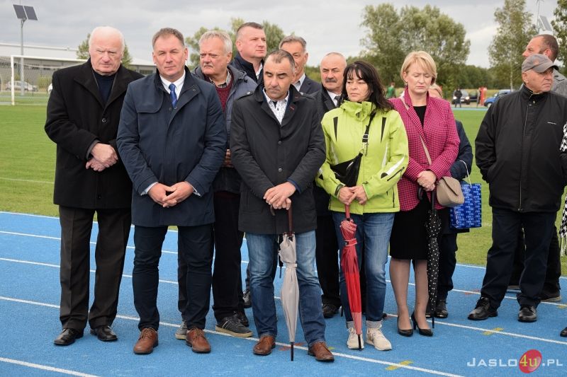 Uroczystość nadania imienia Jana Czubika stadionowi sportowemu w Czeluśnicy