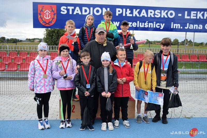 Uroczystość nadania imienia Jana Czubika stadionowi sportowemu w Czeluśnicy