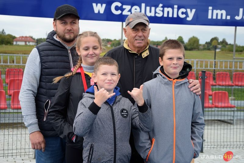 Uroczystość nadania imienia Jana Czubika stadionowi sportowemu w Czeluśnicy