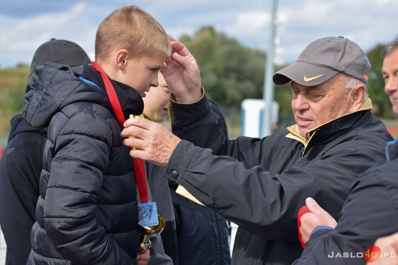 Uroczystość nadania imienia Jana Czubika stadionowi sportowemu w Czeluśnicy