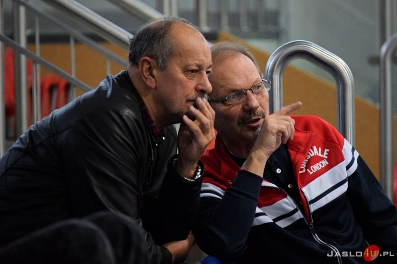 Mecz II ligi piłki siatkowej mężczyzn MKS "Gamrat-MOSiR" Jasło - Błękitni Ropczyce (3:0)