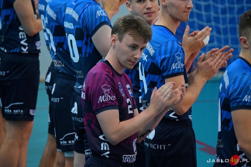 Mecz II ligi piłki siatkowej mężczyzn MKS "Gamrat-MOSiR" Jasło - Błękitni Ropczyce (3:0)