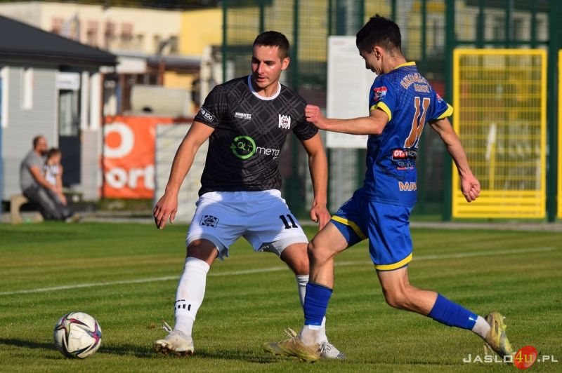Mecz JKS Czarni 1910 Jasło - Ekoball Stal Sanok 0:2