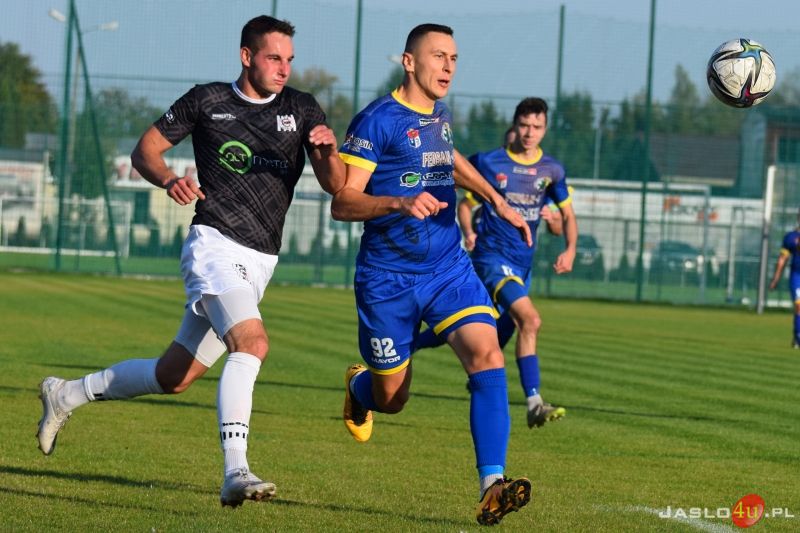 Mecz JKS Czarni 1910 Jasło - Ekoball Stal Sanok 0:2