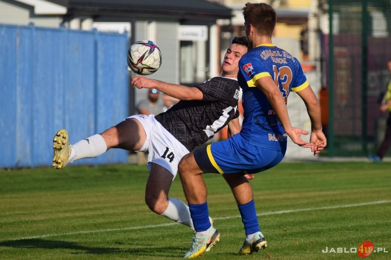 Mecz JKS Czarni 1910 Jasło - Ekoball Stal Sanok 0:2
