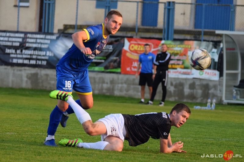 Mecz JKS Czarni 1910 Jasło - Ekoball Stal Sanok 0:2