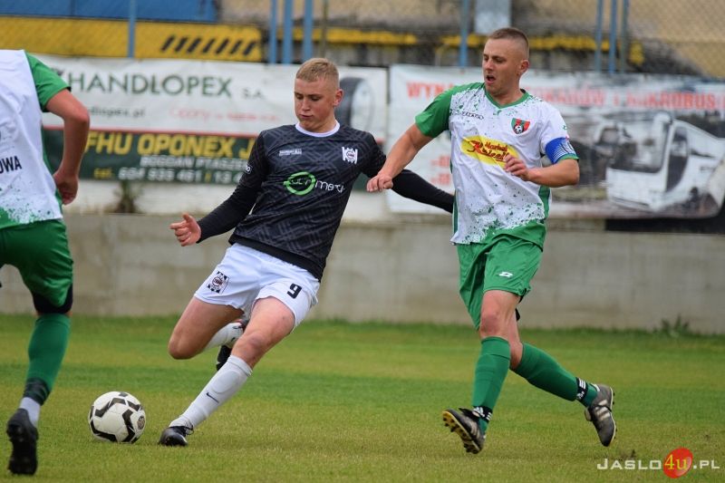 Mecz JKS Czarni 1910 Jasło - KS Zamczysko Mrukowa 0:0