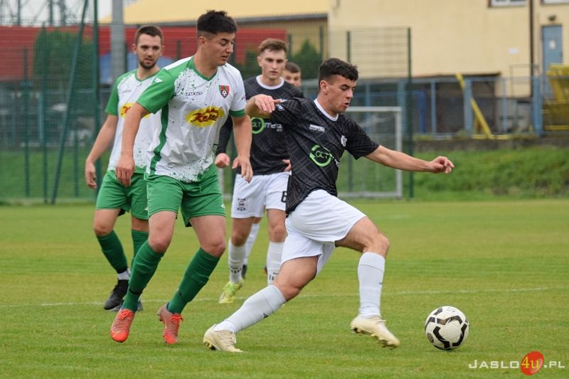 Mecz JKS Czarni 1910 Jasło - KS Zamczysko Mrukowa 0:0