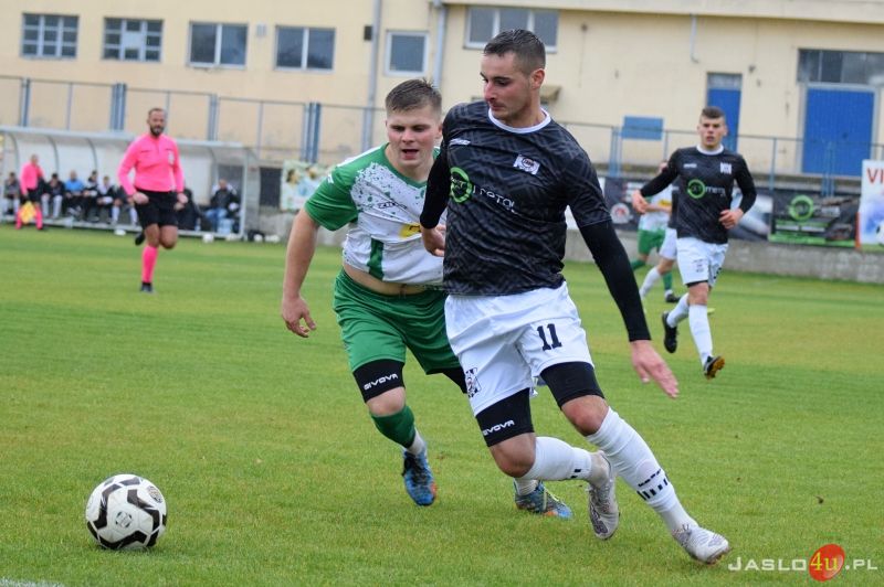 Mecz JKS Czarni 1910 Jasło - KS Zamczysko Mrukowa 0:0