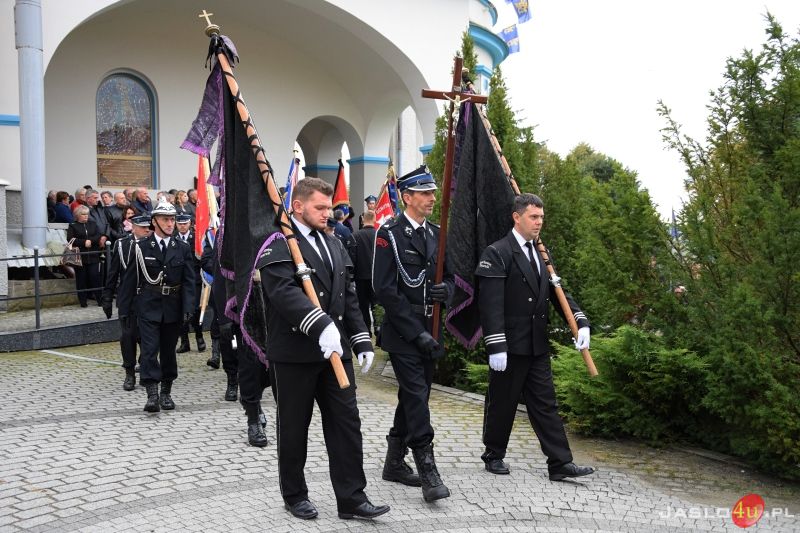 Ostatnie pożegnanie Wiktora Barańskiego - wójta gminy Tarnowiec