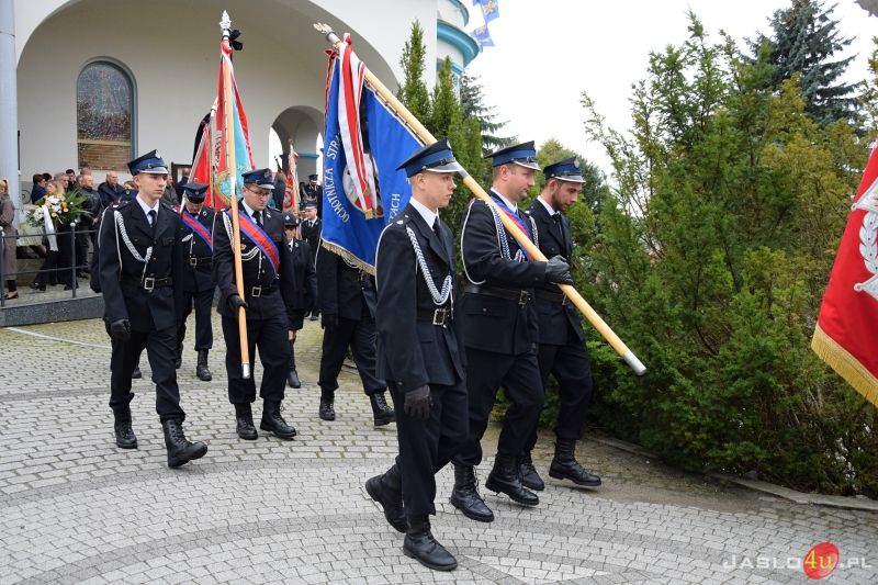 Ostatnie pożegnanie Wiktora Barańskiego - wójta gminy Tarnowiec