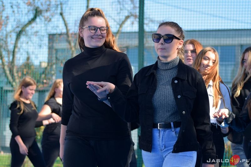 Otwarcie kortu tenisowego przy Zespole Szkół Budowlanych w Jaśle