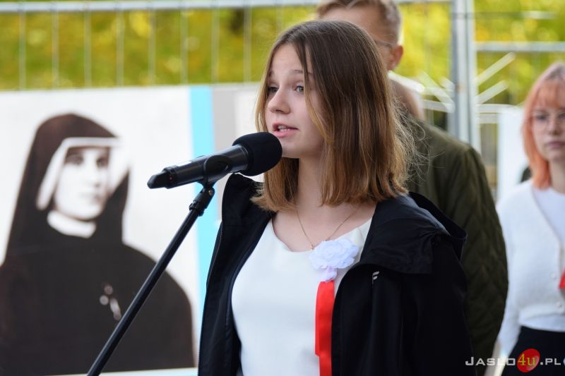 Otwarcie wystawy "Jan Paweł II - orędownik bożego miłosierdzia"