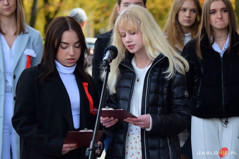 Otwarcie wystawy "Jan Paweł II - orędownik bożego miłosierdzia"