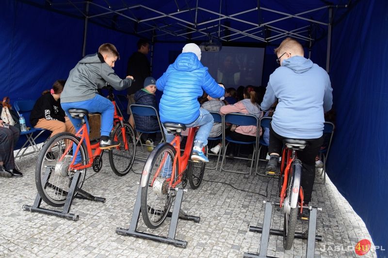 „Piknik ekologiczny z funduszami europejskimi” na jasielskim rynku