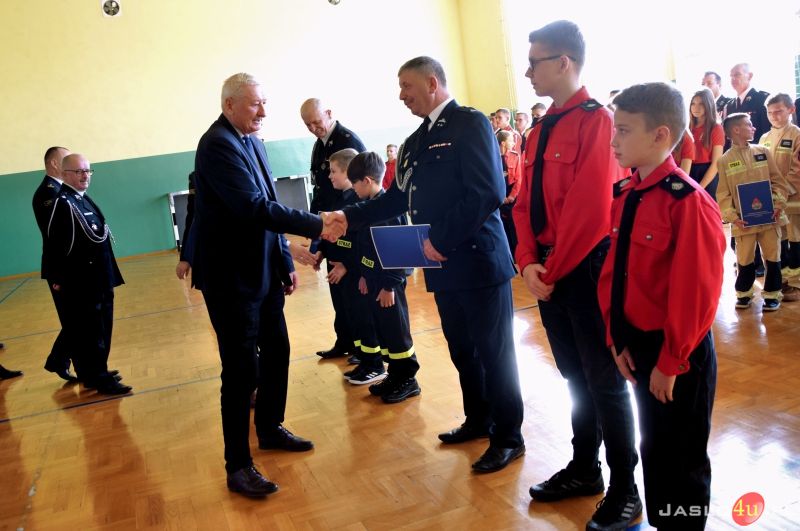 Przyznanie promes dla Młodzieżowych Drużyn Pożarniczych