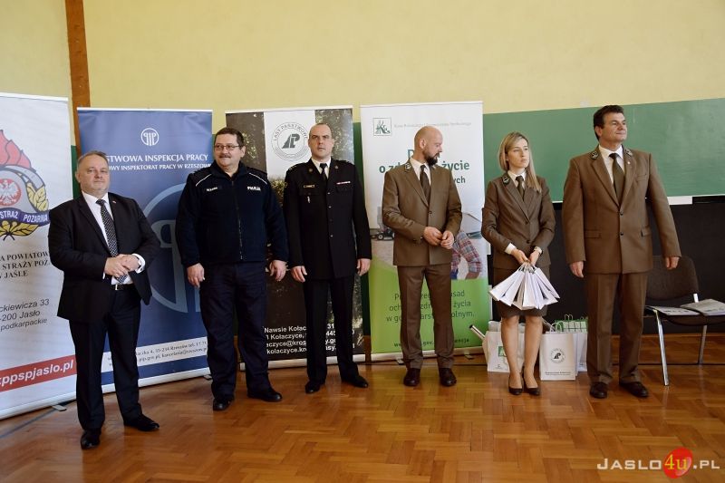 "Bezpiecznie na wsi, czyli jak unikać wypadków". Powiatowy  Konkurs zorganizowany przez KRUS