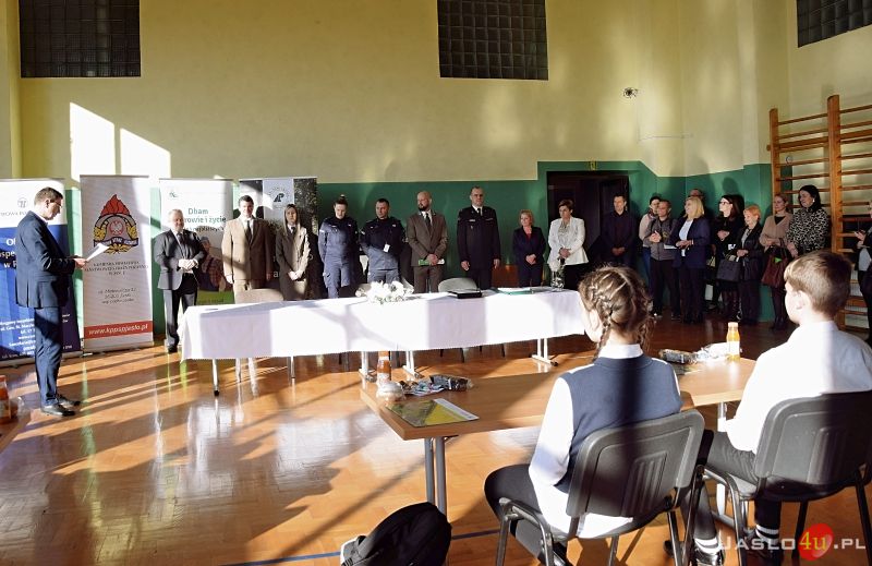 "Bezpiecznie na wsi, czyli jak unikać wypadków". Powiatowy  Konkurs zorganizowany przez KRUS