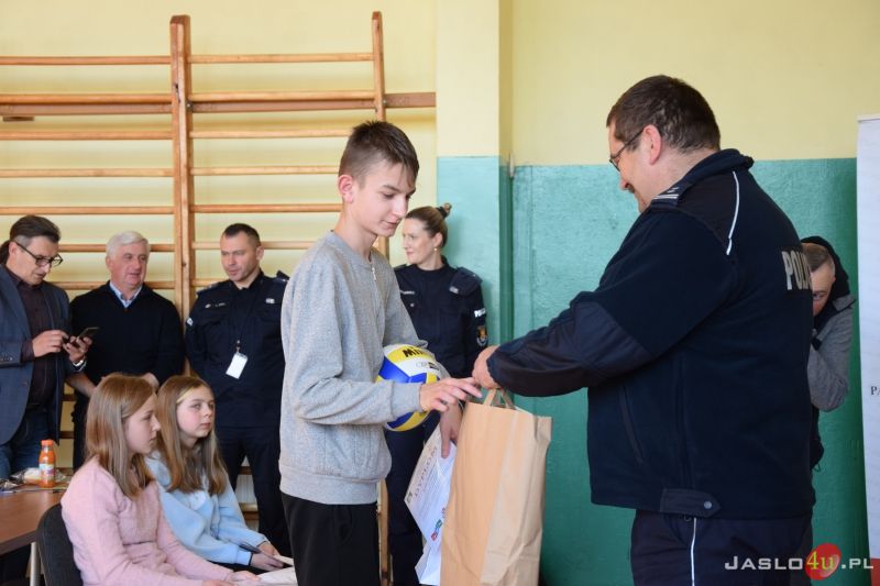 "Bezpiecznie na wsi, czyli jak unikać wypadków". Powiatowy  Konkurs zorganizowany przez KRUS
