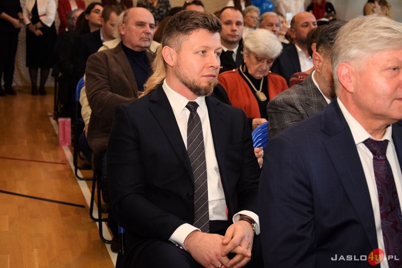 Gala wręczenia Orderu Uśmiechu profesorowi Karolowi Myśliwcowi