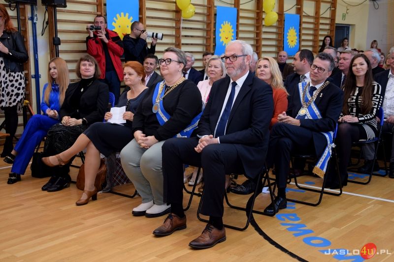 Gala wręczenia Orderu Uśmiechu profesorowi Karolowi Myśliwcowi