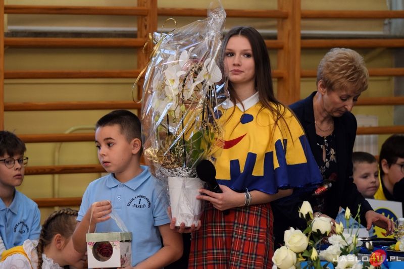 Gala wręczenia Orderu Uśmiechu profesorowi Karolowi Myśliwcowi