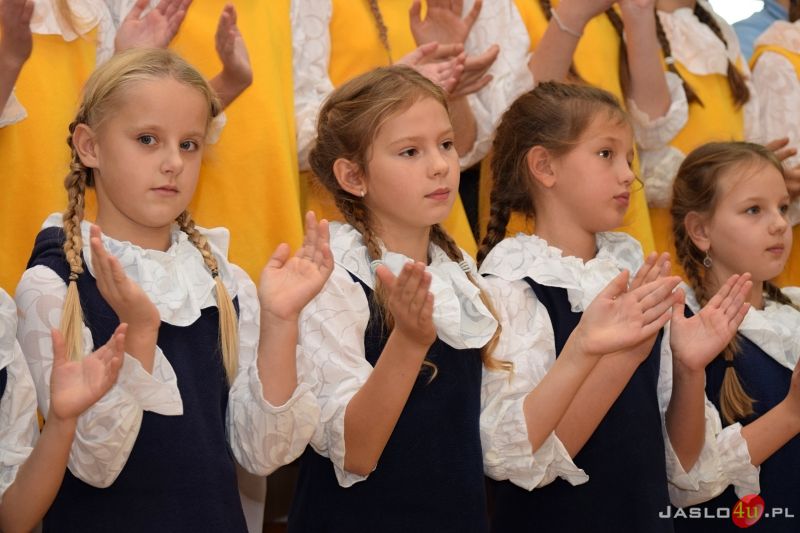 Gala wręczenia Orderu Uśmiechu profesorowi Karolowi Myśliwcowi