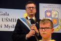 Gala wręczenia Orderu Uśmiechu profesorowi Karolowi Myśliwcowi