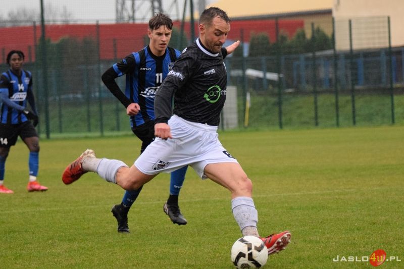 Mecz JKS Czarni 1910 Jasło - Nafta Jedlicze 2:1