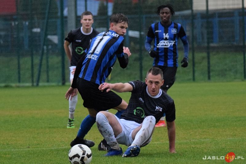 Mecz JKS Czarni 1910 Jasło - Nafta Jedlicze 2:1
