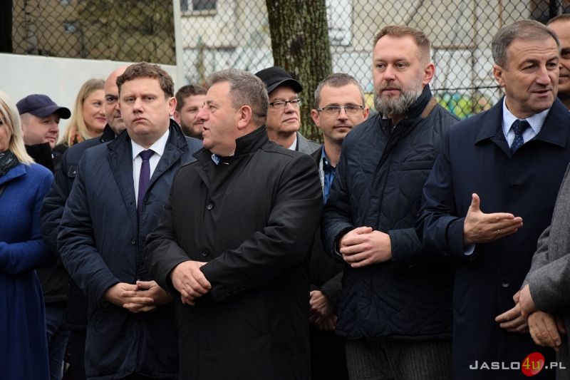 Nowe autobusy dla PGZK Jasiel