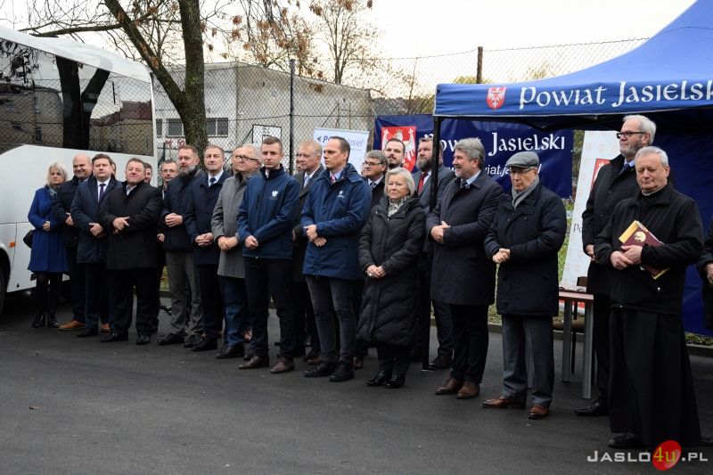 Nowe autobusy dla PGZK Jasiel
