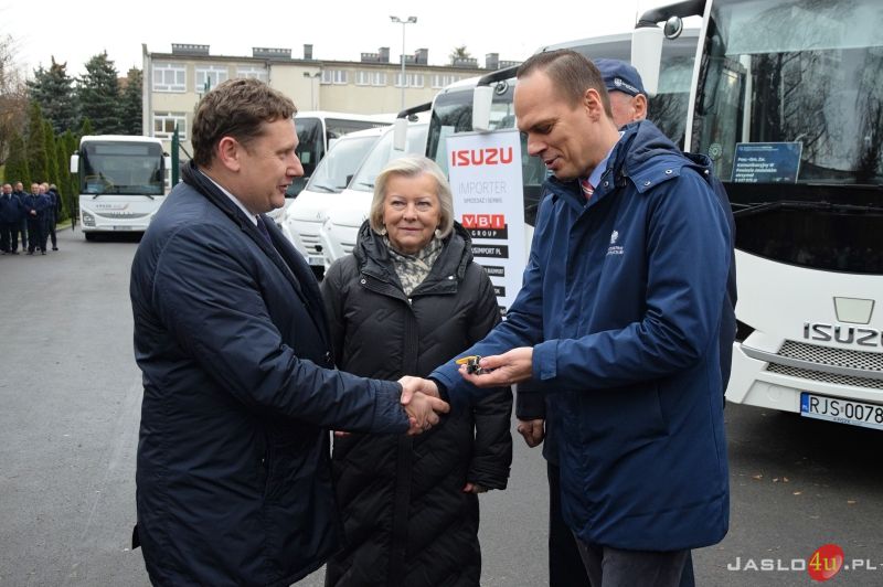 Nowe autobusy dla PGZK Jasiel