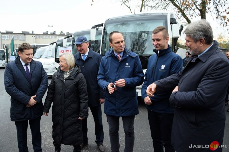 Nowe autobusy dla PGZK Jasiel